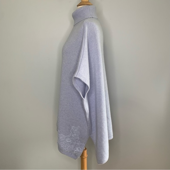 Ermanno Scervino Lavender 100% Cashmere Turtleneck Lace Hem Poncho - Picture 3 of 10